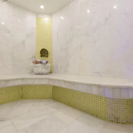 Cella & Ephesus Hotel