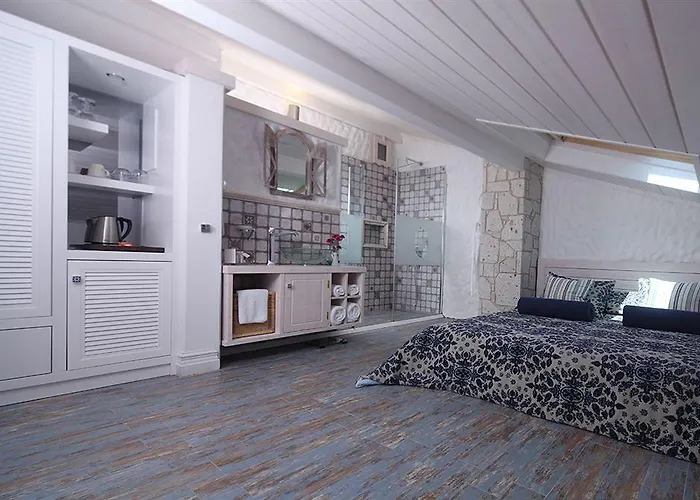 Hotell Cella & Ephesus 3*